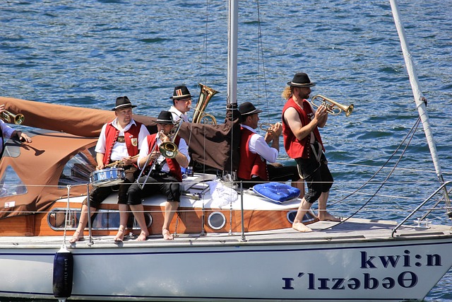 反而選擇公 反而選擇公